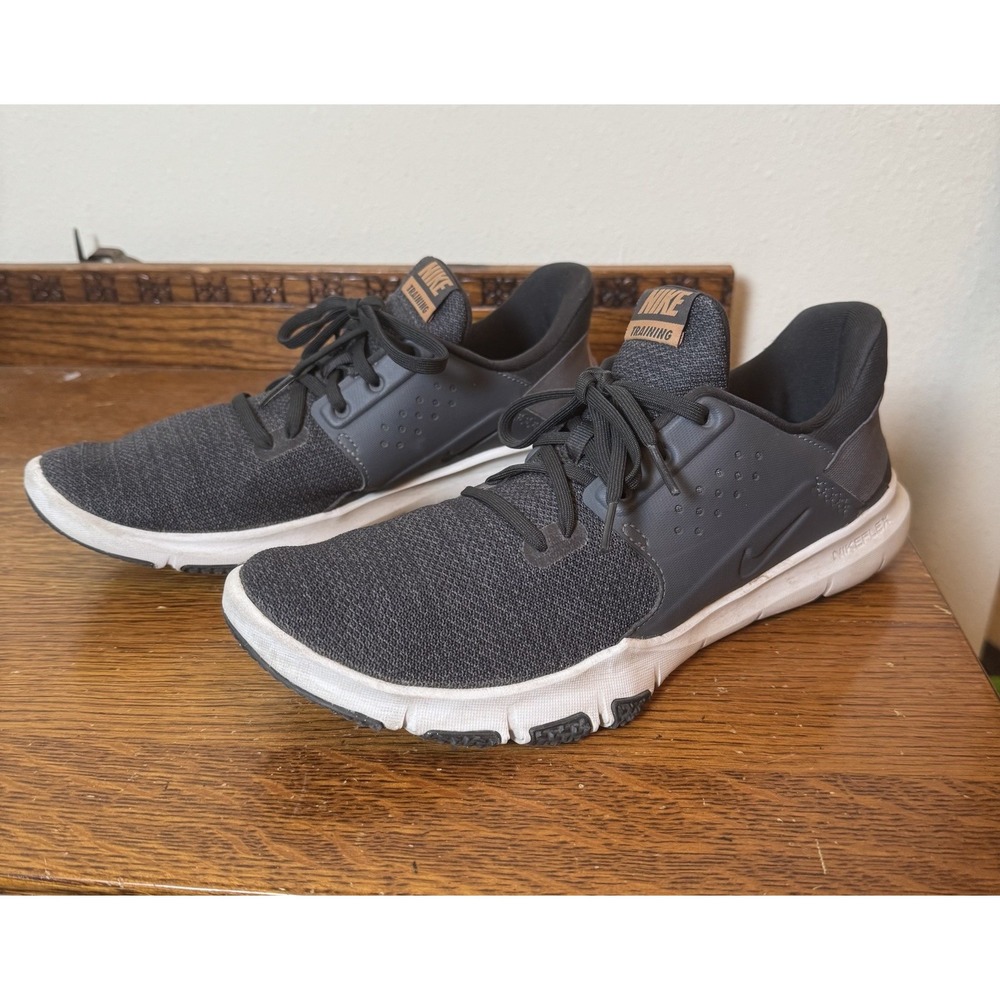 Nike Free TR V8 Training Shoes Men's Size 10 Black Gray White AJ5911-006